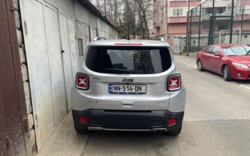 Réserver Jeep Renegade 