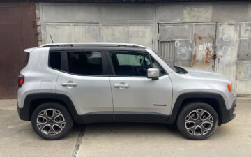 Réserver Jeep Renegade 