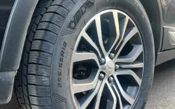 Book Now Mitsubishi Outlander 