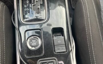 Book Now Mitsubishi Outlander 