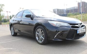 Book Now Toyota Camry 