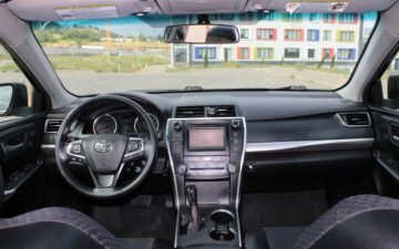 Book Now Toyota Camry 