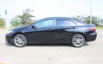 Book Now Toyota Camry 