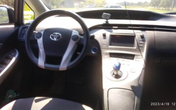 לשריין עכשיו Toyota Prius Hybrid 